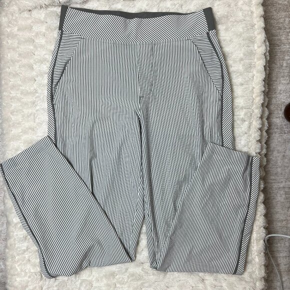 Athleta Brooklyn Textured Ankle Pants Gray White Stripe Women's Size 0P - Picture 2 of 6